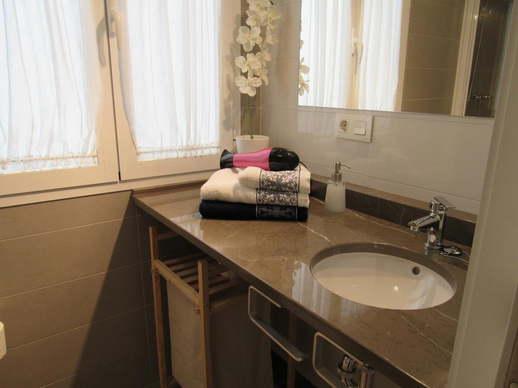 Apartamentos Iliberis Granada Zimmer foto